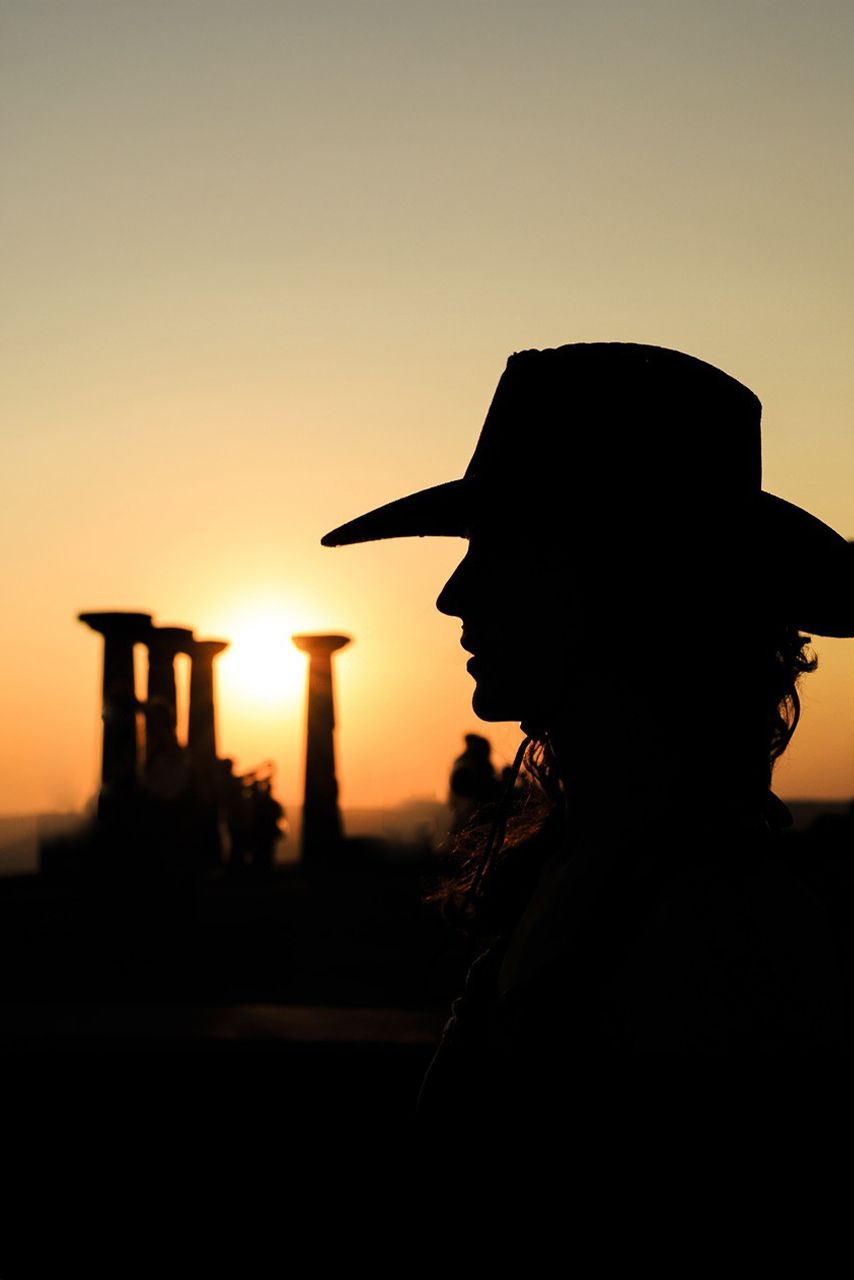 Assos’ta Gün Batımı: Ege’nin En Büyüleyici Manzarası